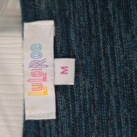 Lularoe medium Sara - Picture 2 of 3